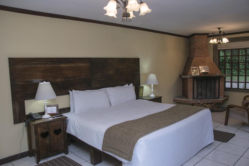 Hotel Chalet Tirol هيريديا الغرفة الصورة